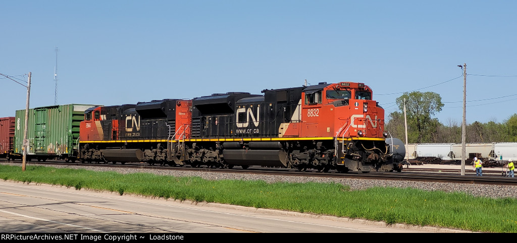 CN 8832 CN 8844